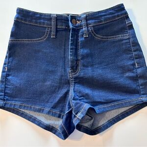 Wild Fable Women's High Rise Jean Shorts Size 4